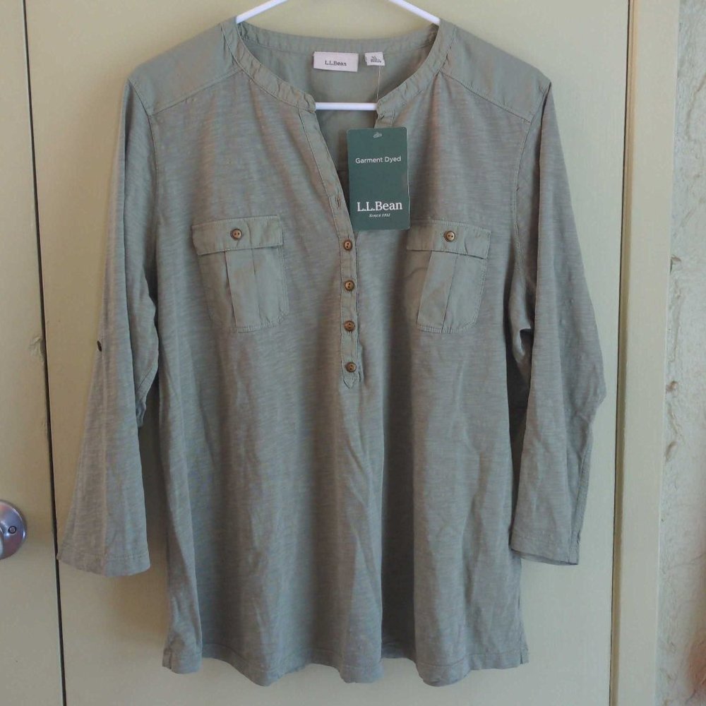 XL olive LL Bean Henley-style top with adjustable length sleeves